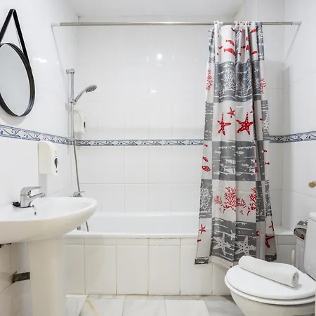 Red By Time 加的斯