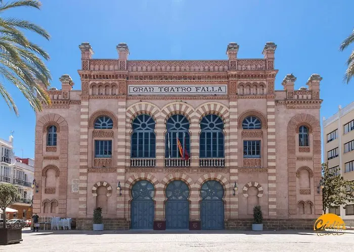 Red By Time Апартаменты *