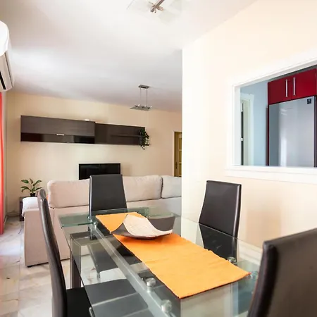 Red By Time Καντίζ